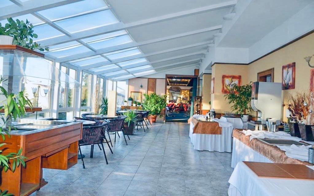 Interhotel America Písek Esterno foto